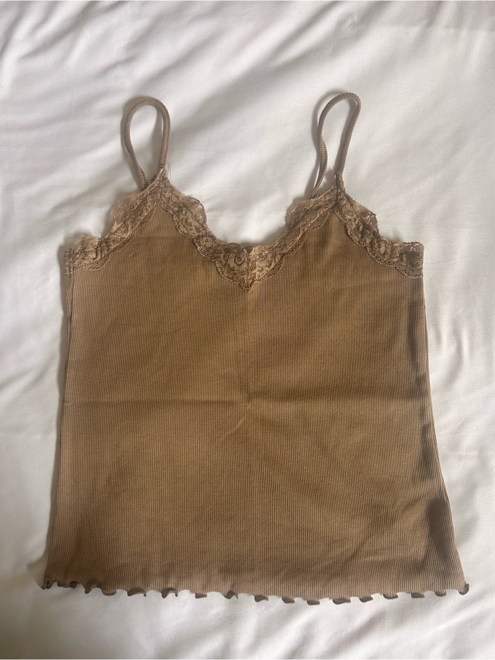 Lace-Trim Ribbed Cami Top in Brown